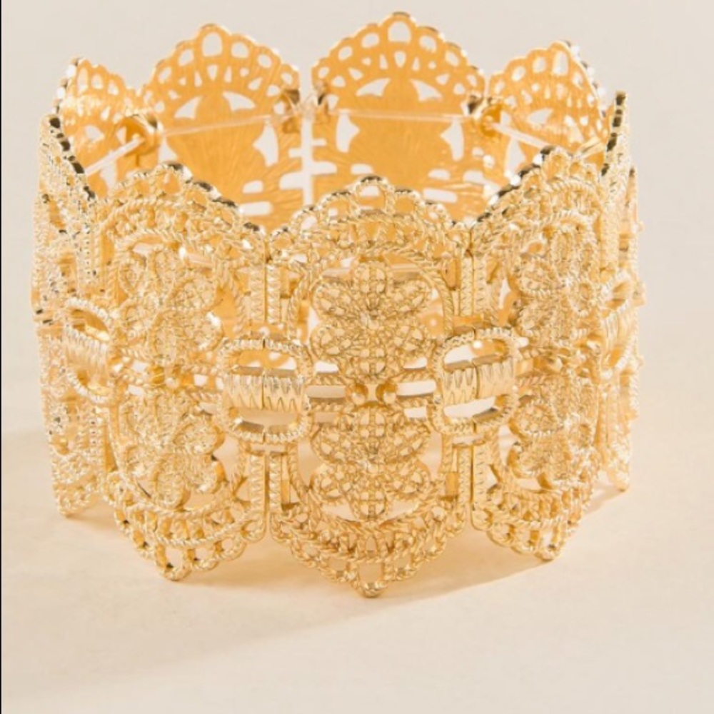 Elastic bracelet